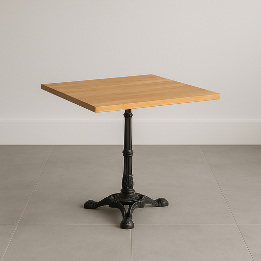 Mesa de hostelería 70×70 cm en madera de acacia natural con pie central de 3 puntas. Estilo natural, resistente y perfecta para bares y cafeterías.