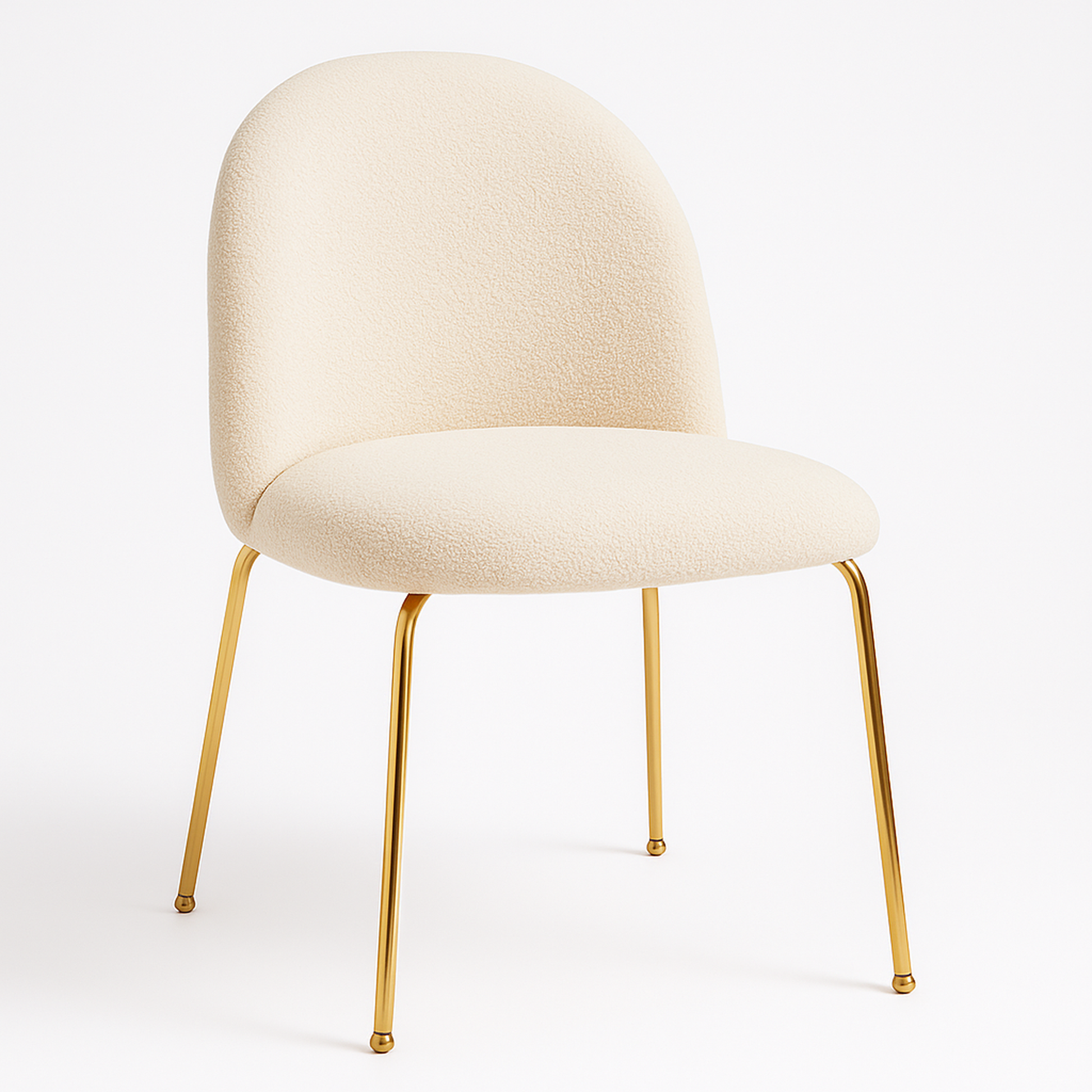 Silla de comedor tapizada en borreguito blanco. Perfecta para crear un ambiente confortable, además de sofisticado gracias a sus patas metálicas en dorado.