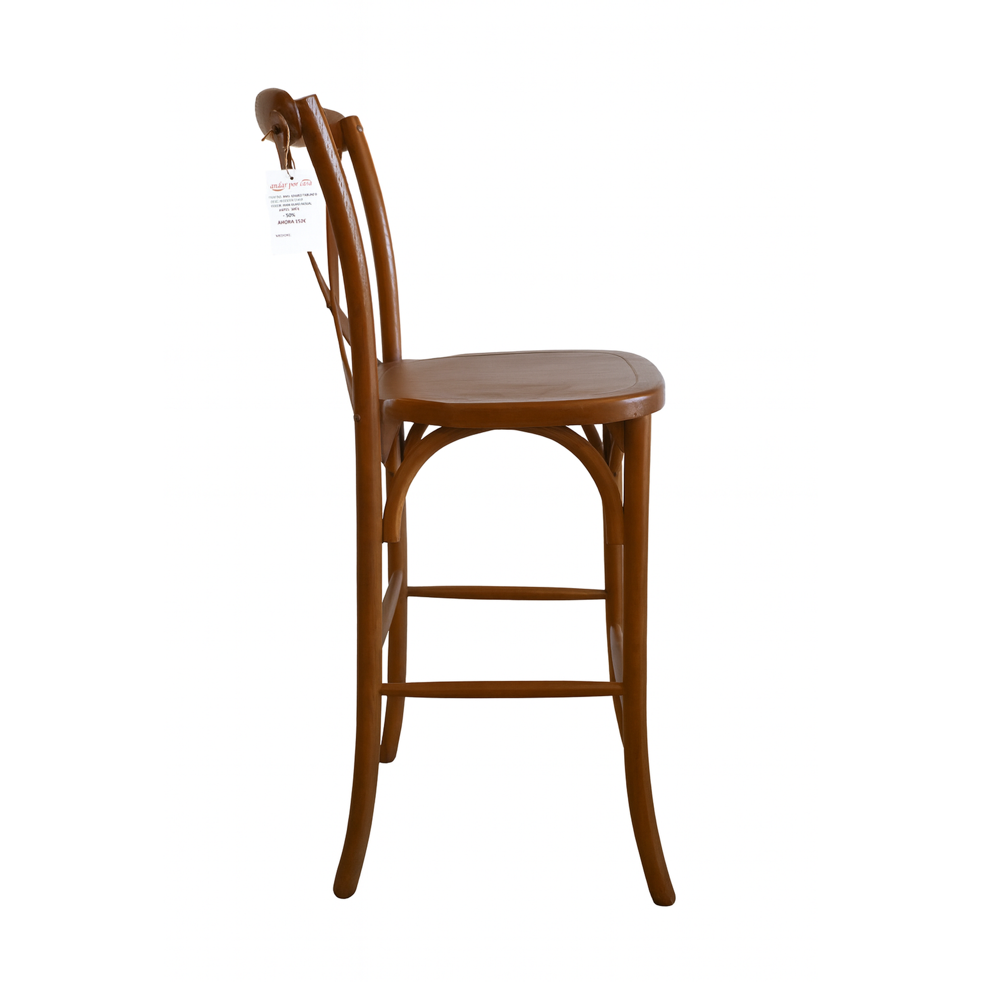 Taburete de bar en color nogal americano. Estilo clásico y vintage para mobiliario de hostelería. Ideal para usos en barras de bar, pubs y restaurantes. 